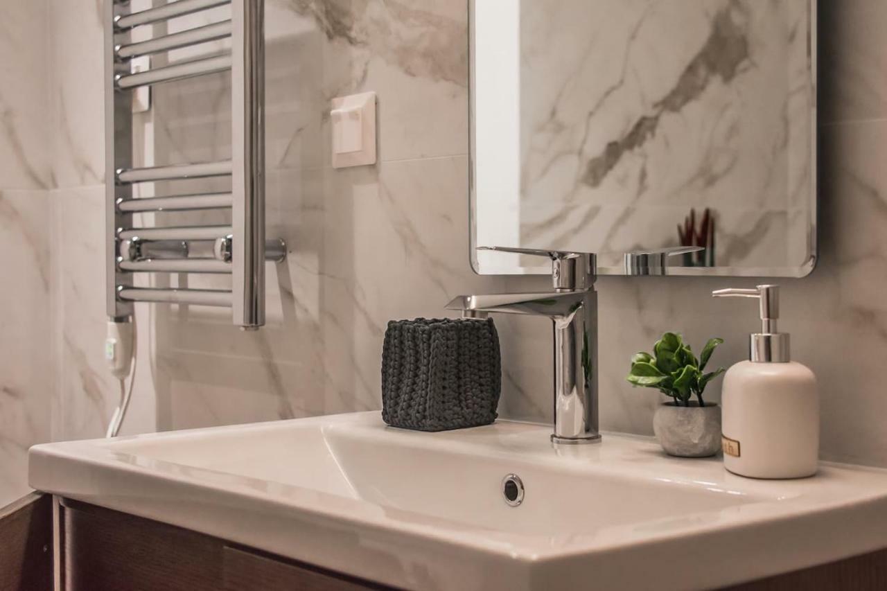 Central Green Apartment كاندية المظهر الخارجي الصورة